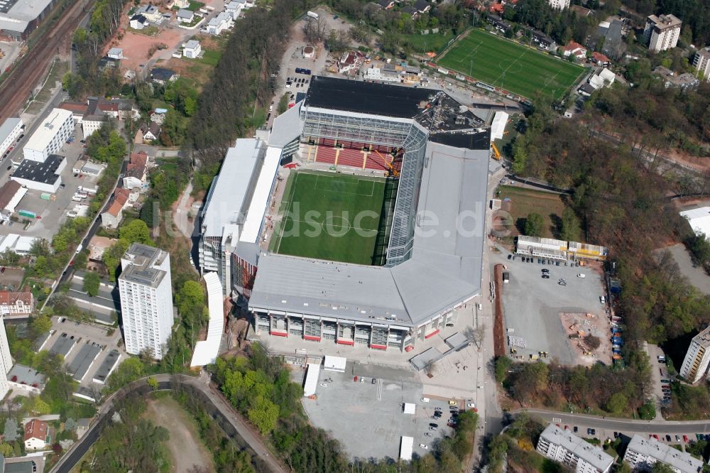 Luftbild Kaiserslautern - Sportstätten-Gelände der Arena des Stadion Fritz-Walter-Stadion in Kaiserslautern im Bundesland Rheinland-Pfalz, Deutschland