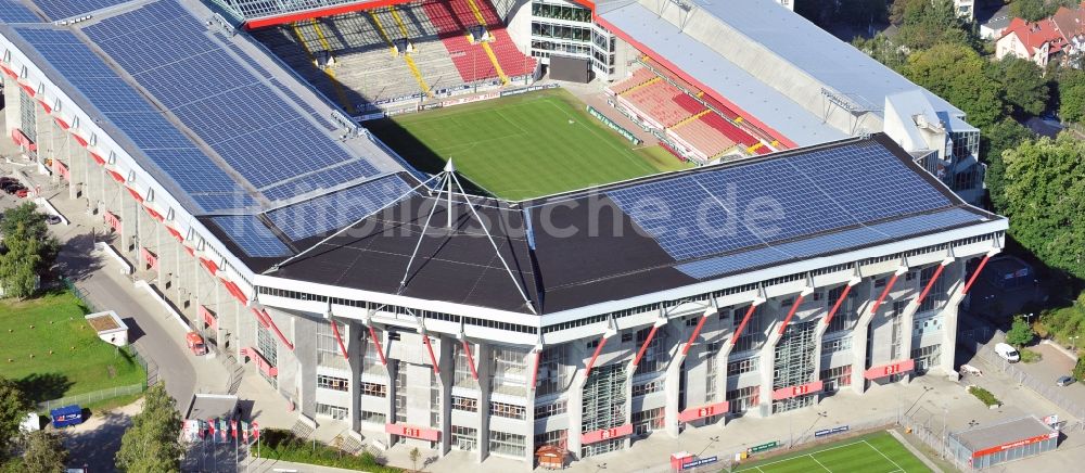 Luftbild Kaiserslautern - Sportstätten-Gelände der Arena des Stadion Fritz-Walter-Stadion in Kaiserslautern im Bundesland Rheinland-Pfalz, Deutschland