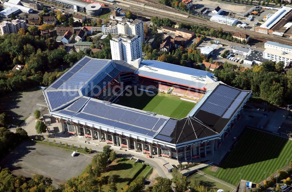 Kaiserslautern von oben - Sportstätten-Gelände der Arena des Stadion Fritz-Walter-Stadion in Kaiserslautern im Bundesland Rheinland-Pfalz, Deutschland