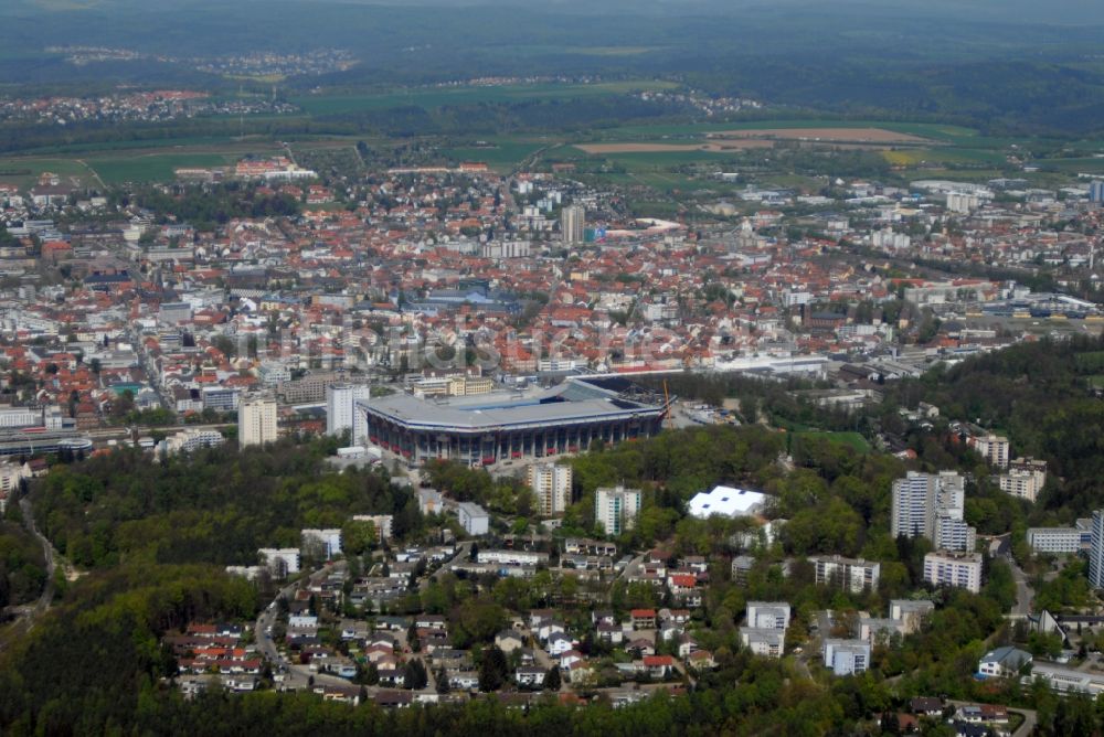 Kaiserslautern aus der Vogelperspektive: Sportstätten-Gelände der Arena des Stadion Fritz-Walter-Stadion in Kaiserslautern im Bundesland Rheinland-Pfalz, Deutschland