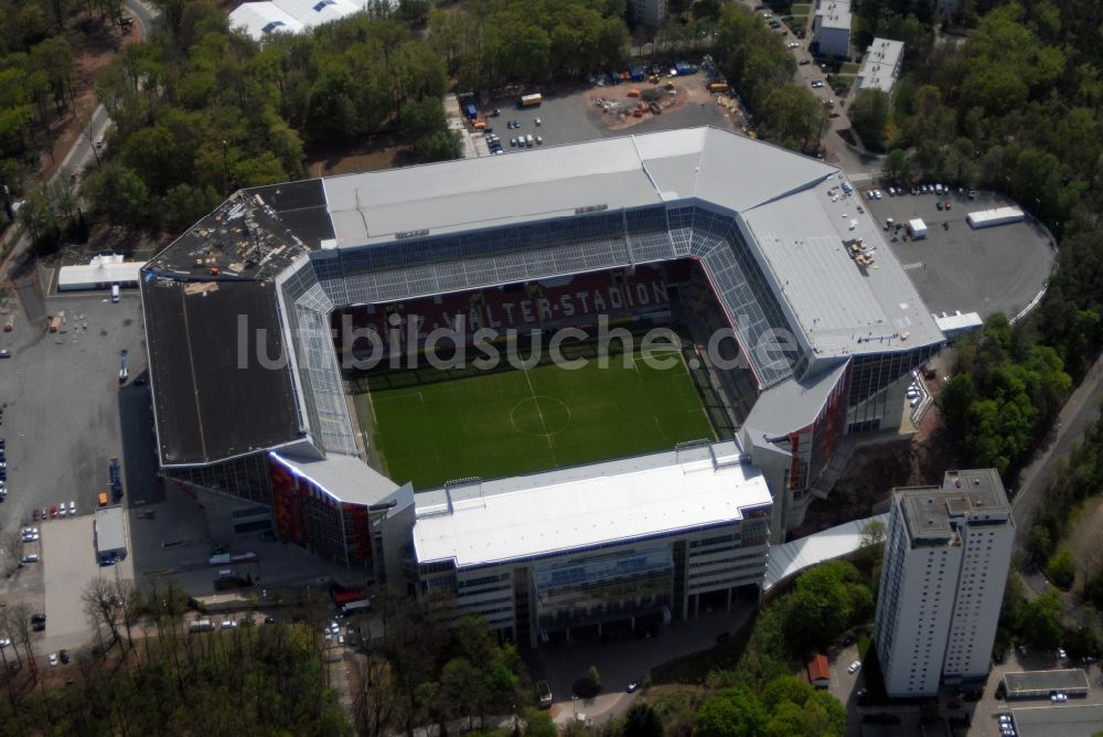 Luftbild Kaiserslautern - Sportstätten-Gelände der Arena des Stadion Fritz-Walter-Stadion in Kaiserslautern im Bundesland Rheinland-Pfalz, Deutschland