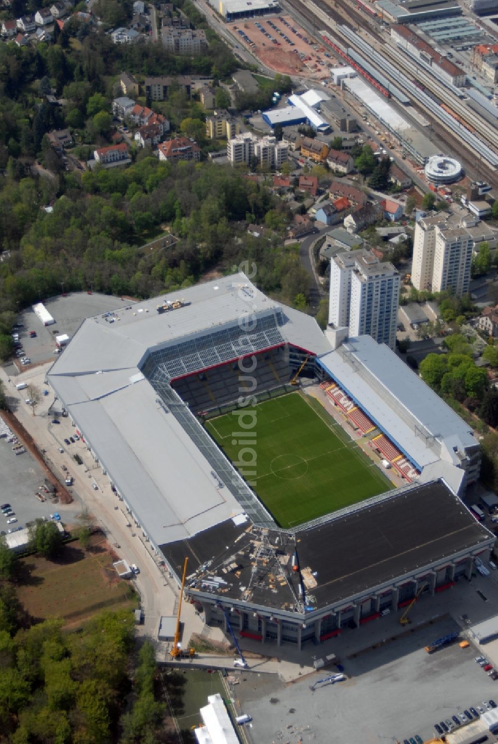 Luftbild Kaiserslautern - Sportstätten-Gelände der Arena des Stadion Fritz-Walter-Stadion in Kaiserslautern im Bundesland Rheinland-Pfalz, Deutschland