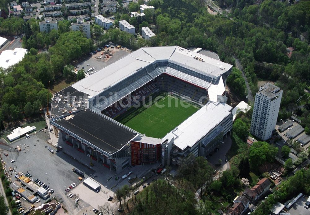 Luftaufnahme Kaiserslautern - Sportstätten-Gelände der Arena des Stadion Fritz-Walter-Stadion in Kaiserslautern im Bundesland Rheinland-Pfalz, Deutschland