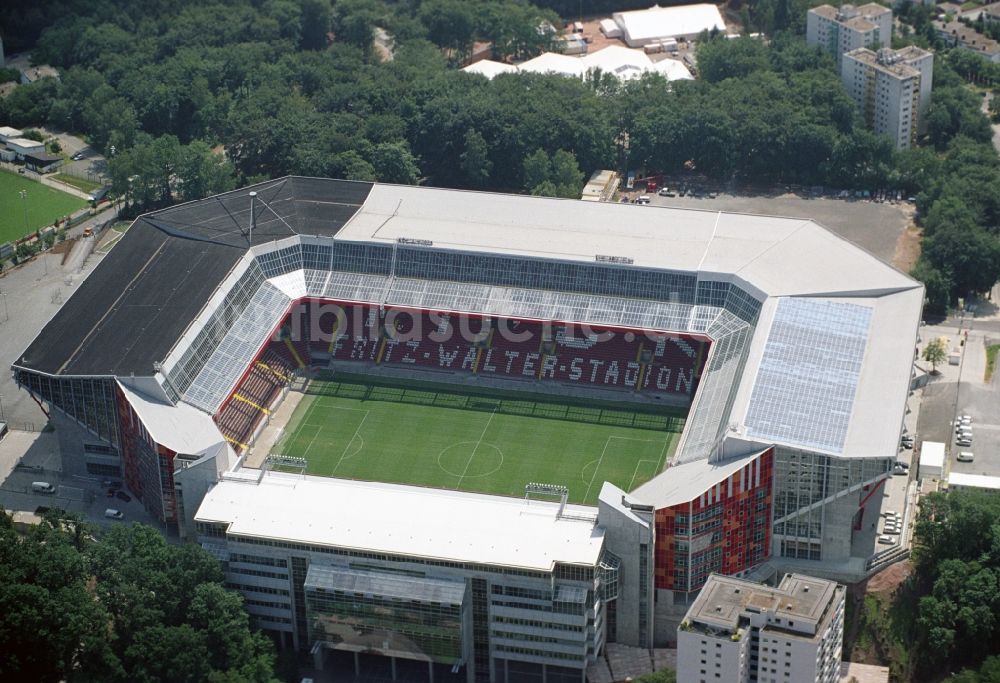 Luftbild Kaiserslautern - Sportstätten-Gelände der Arena des Stadion Fritz-Walter-Stadion in Kaiserslautern im Bundesland Rheinland-Pfalz, Deutschland