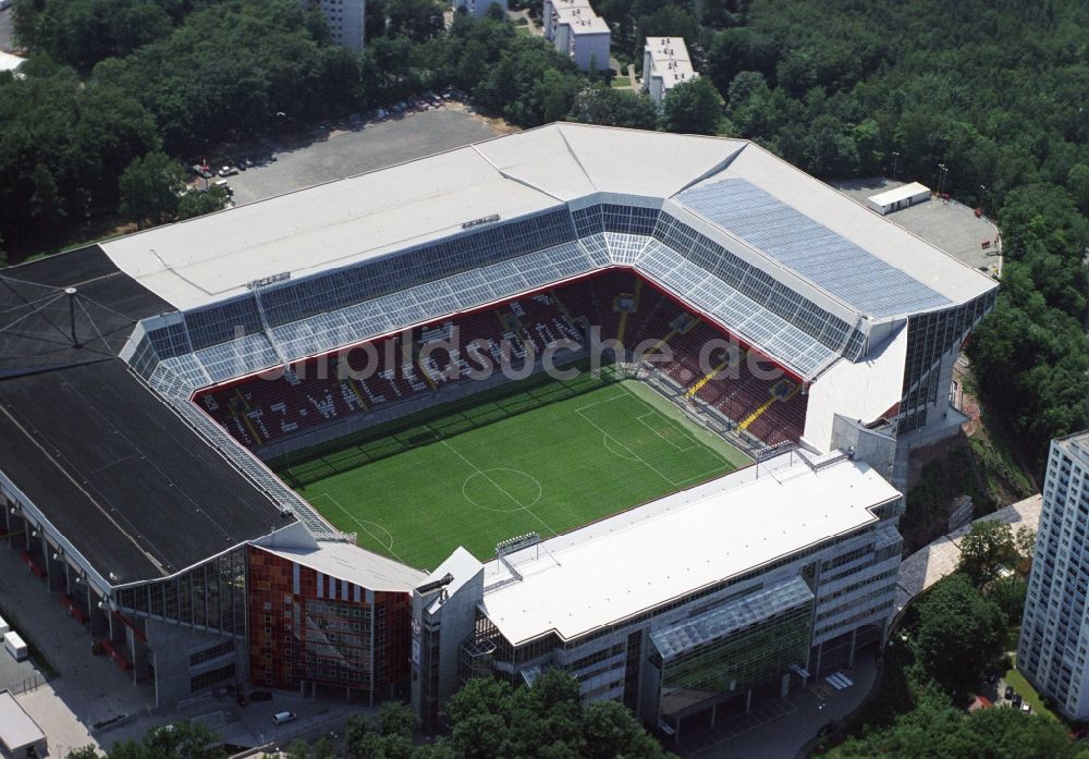 Kaiserslautern von oben - Sportstätten-Gelände der Arena des Stadion Fritz-Walter-Stadion in Kaiserslautern im Bundesland Rheinland-Pfalz, Deutschland