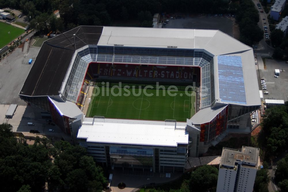 Kaiserslautern von oben - Sportstätten-Gelände der Arena des Stadion Fritz-Walter-Stadion in Kaiserslautern im Bundesland Rheinland-Pfalz, Deutschland