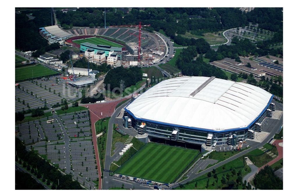 Gelsenkirchen von oben - Sportstätten-Gelände der Arena des Stadion in Gelsenkirchen im Bundesland Nordrhein-Westfalen