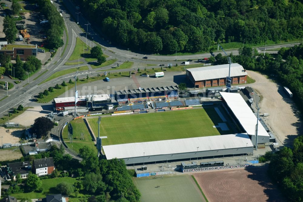 Kiel aus der Vogelperspektive: Sportstätten-Gelände der Arena des Stadion Holstein-Stadion am Westring im Ortsteil Wik in Kiel im Bundesland Schleswig-Holstein, Deutschland