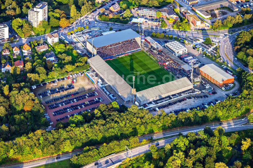 Kiel von oben - Sportstätten-Gelände der Arena des Stadion Holstein-Stadion am Westring im Ortsteil Wik in Kiel im Bundesland Schleswig-Holstein, Deutschland