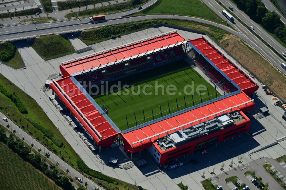 Luftaufnahme Regensburg - Sportstätten-Gelände der Arena des Stadion Jahnstadion in Regensburg im Bundesland Bayern, Deutschland