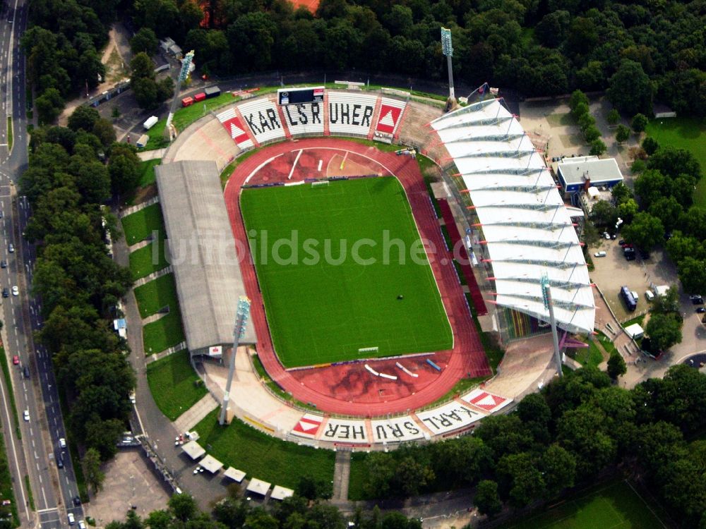 Luftaufnahme Karlsruhe - Sportstätten-Gelände der Arena des Stadion in Karlsruhe im Bundesland Baden-Württemberg