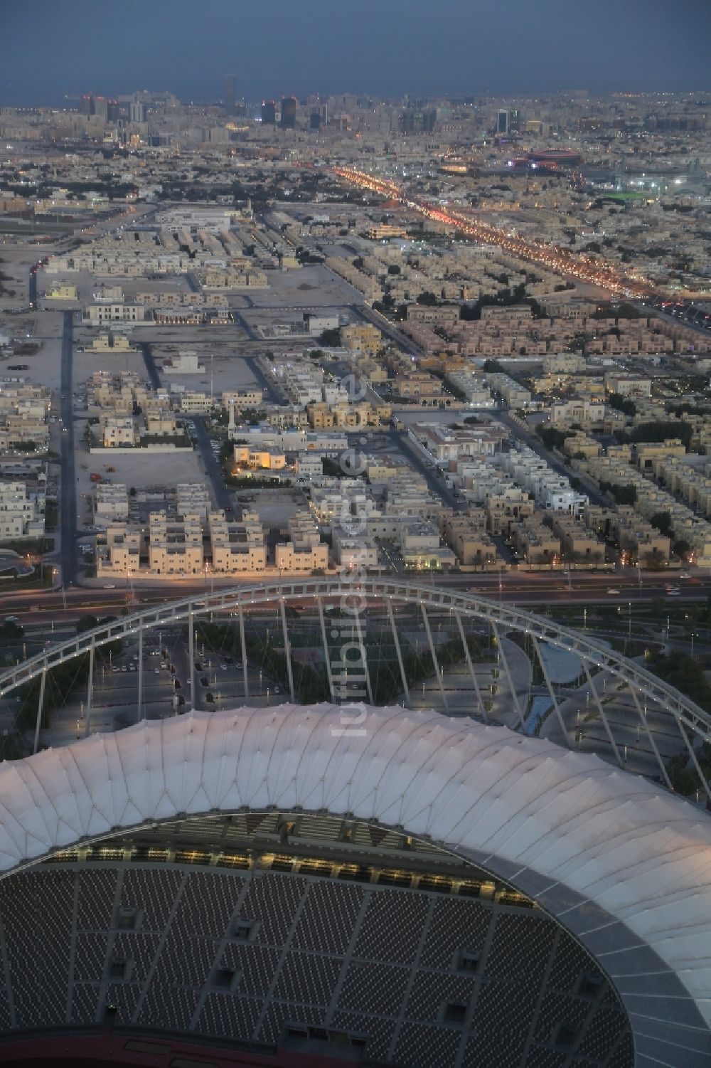 Luftbild Doha - Sportstätten-Gelände der Arena des Stadion The Khalifa International Stadium im Ortsteil Baaya in Doha in Al Rayyan Municipality, Katar