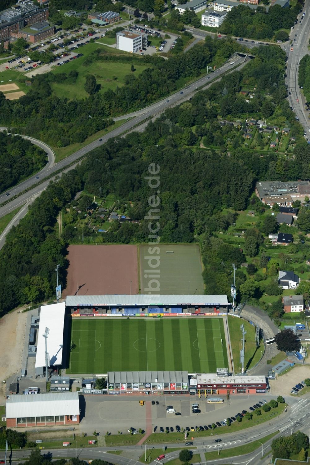 Luftbild Kiel - Sportstätten-Gelände der Arena des Stadion in Kiel im Bundesland Schleswig-Holstein