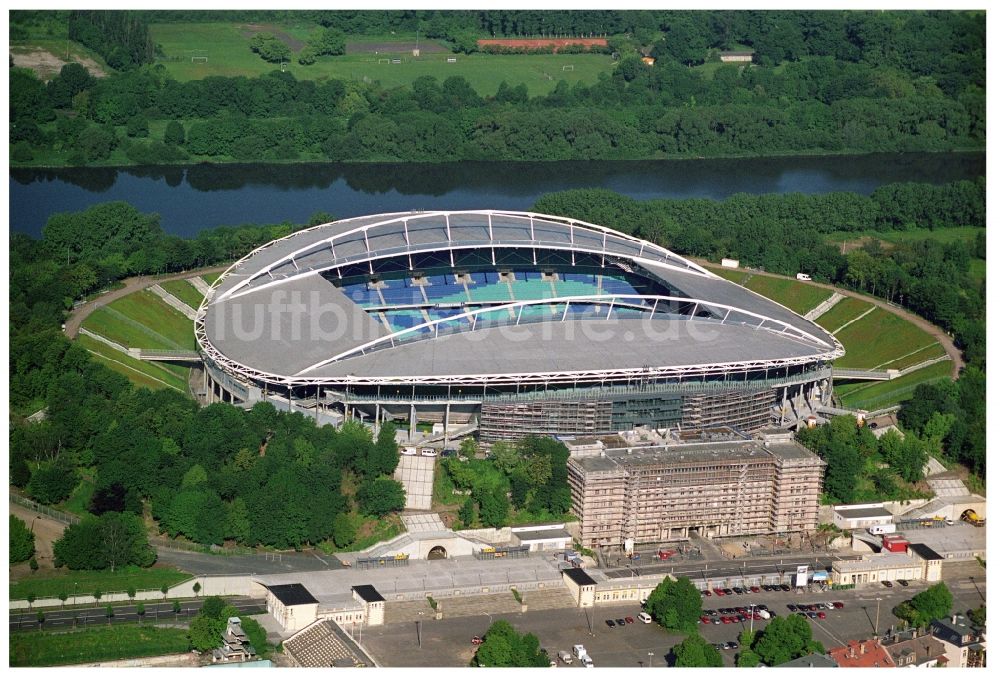 Leipzig von oben - Sportstätten-Gelände der Arena des Stadion in Leipzig im Bundesland Sachsen