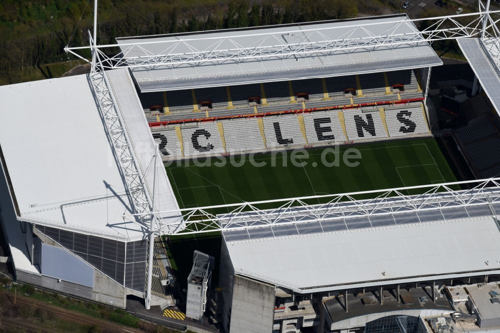 Luftaufnahme Lens - Sportstätten-Gelände der Arena des Stadion in Lens in Nord-Pas-de-Calais Picardie, Frankreich