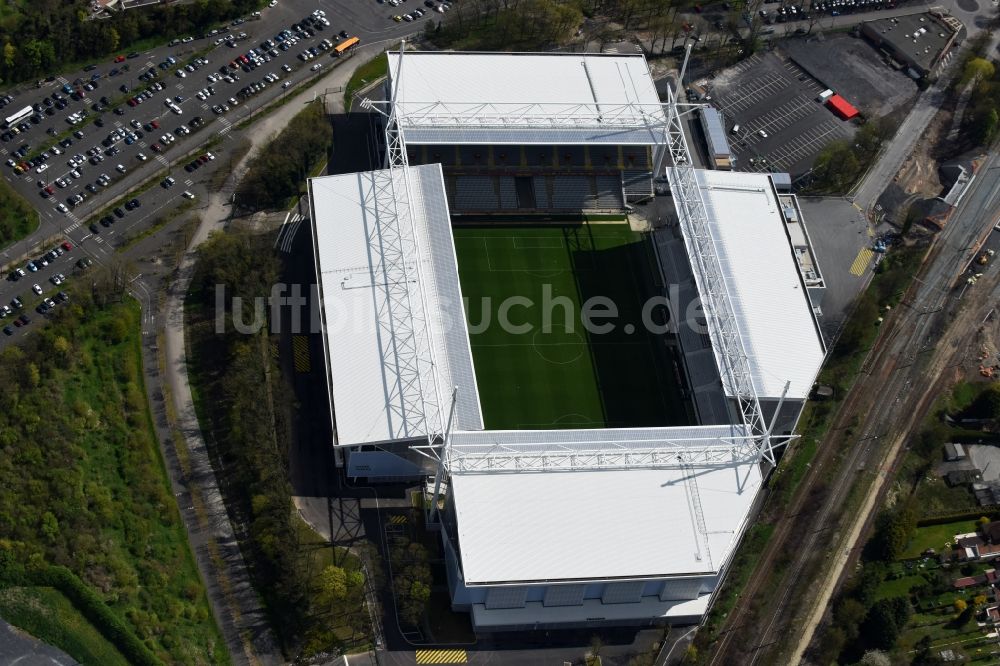 Luftbild Lens - Sportstätten-Gelände der Arena des Stadion in Lens in Nord-Pas-de-Calais Picardie, Frankreich