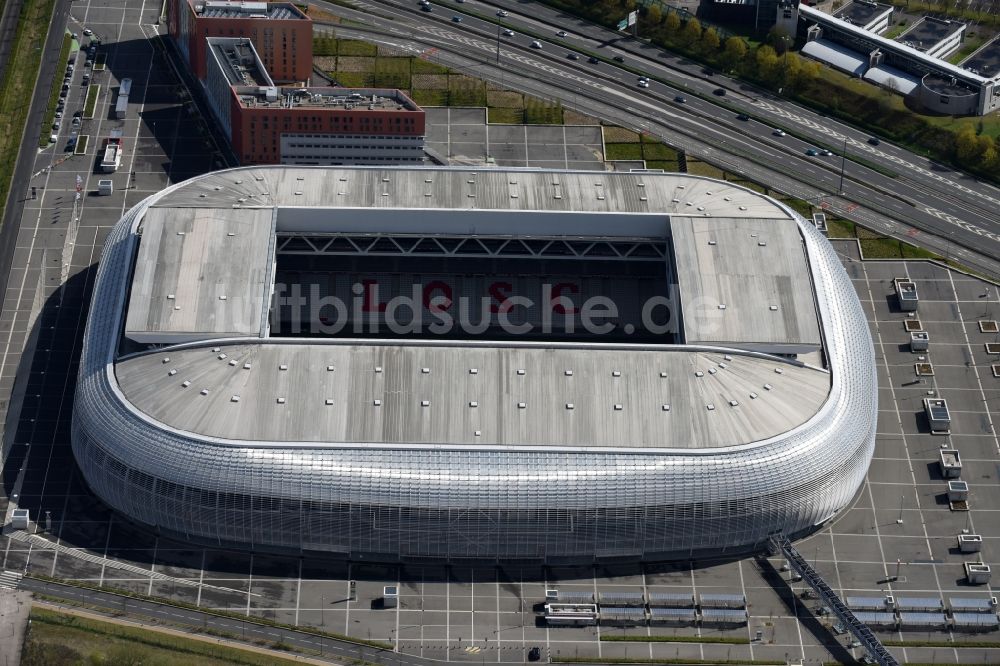 Lille aus der Vogelperspektive: Sportstätten-Gelände der Arena des Stadion in Lille in Nord-Pas-de-Calais Picardie, Frankreich