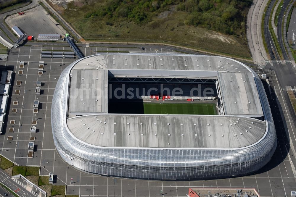 Lille von oben - Sportstätten-Gelände der Arena des Stadion in Lille in Nord-Pas-de-Calais Picardie, Frankreich