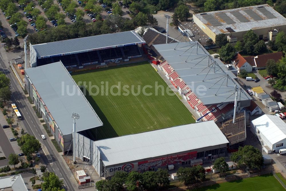 Mainz aus der Vogelperspektive: Sportstätten-Gelände der Arena des Stadion in Mainz im Bundesland Rheinland-Pfalz