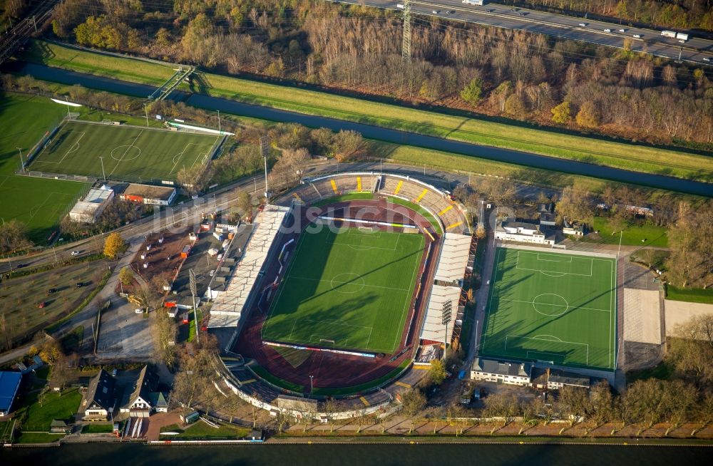 Oberhausen aus der Vogelperspektive: Sportstätten-Gelände der Arena des Stadion in Oberhausen im Bundesland Nordrhein-Westfalen