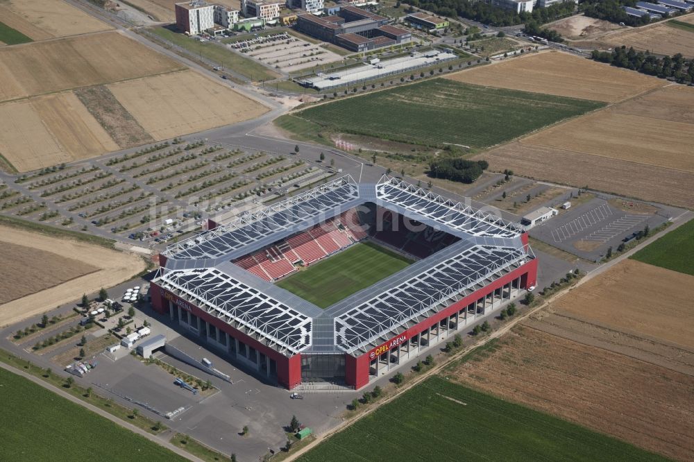 Luftaufnahme Mainz - Sportstätten-Gelände der Arena des Stadion OPEL ARENA in Mainz im Bundesland Rheinland-Pfalz, Deutschland