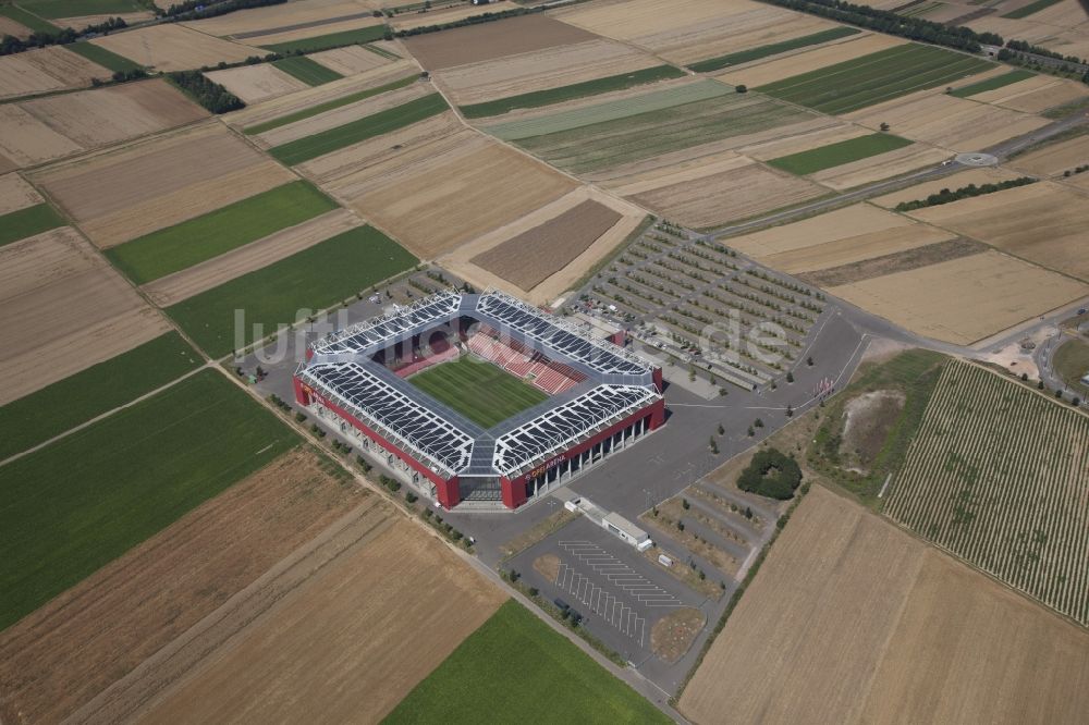 Luftaufnahme Mainz - Sportstätten-Gelände der Arena des Stadion OPEL ARENA in Mainz im Bundesland Rheinland-Pfalz, Deutschland