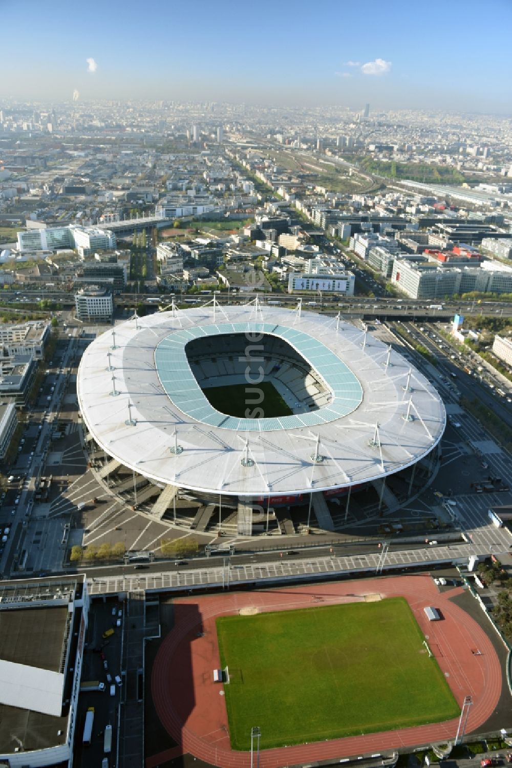 Paris Saint-Denis von oben - Sportstätten- Gelände der Arena des Stadion in Paris - Saint-Denis in Ile-de-France, Frankreich