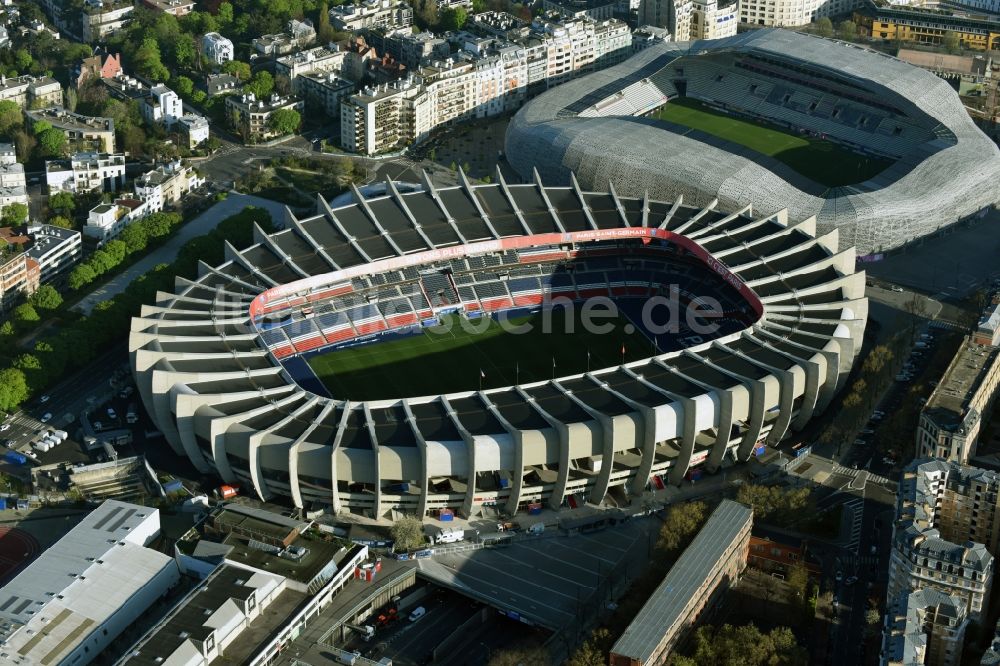 Paris aus der Vogelperspektive: Sportstätten-Gelände der Arena des Stadion Prinzenpark an der Rue du Commandant Guilbaud in Paris Boulogne-Billancourt in Ile-de-France, Frankreich