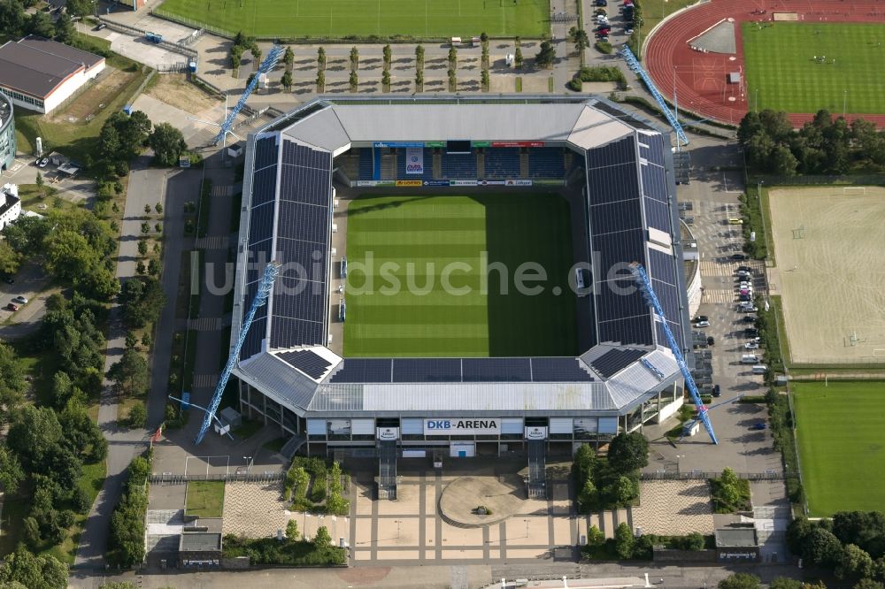 Rostock aus der Vogelperspektive: Sportstätten-Gelände der Arena des Stadion in Rostock im Bundesland Mecklenburg-Vorpommern