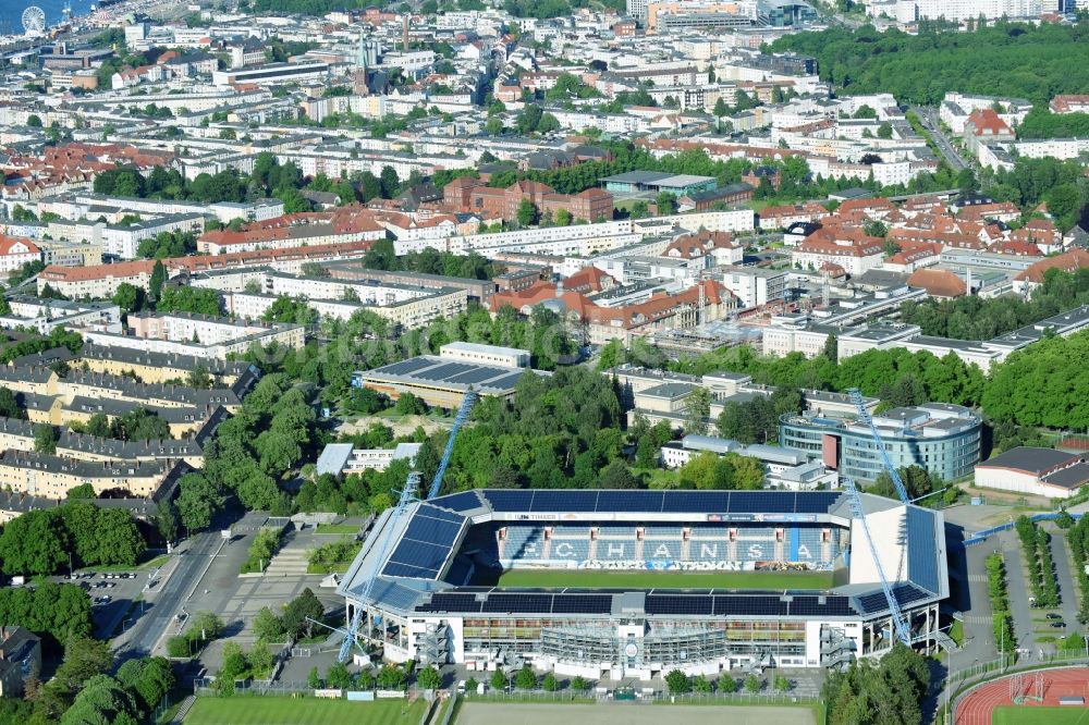 Luftaufnahme Rostock - Sportstätten-Gelände der Arena des Stadion in Rostock im Bundesland Mecklenburg-Vorpommern