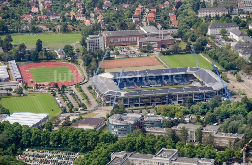 Luftaufnahme Rostock - Sportstätten-Gelände der Arena des Stadion in Rostock im Bundesland Mecklenburg-Vorpommern