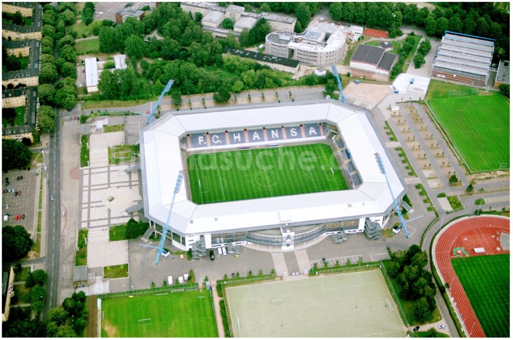 Luftaufnahme Rostock - Sportstätten-Gelände der Arena des Stadion in Rostock im Bundesland Mecklenburg-Vorpommern