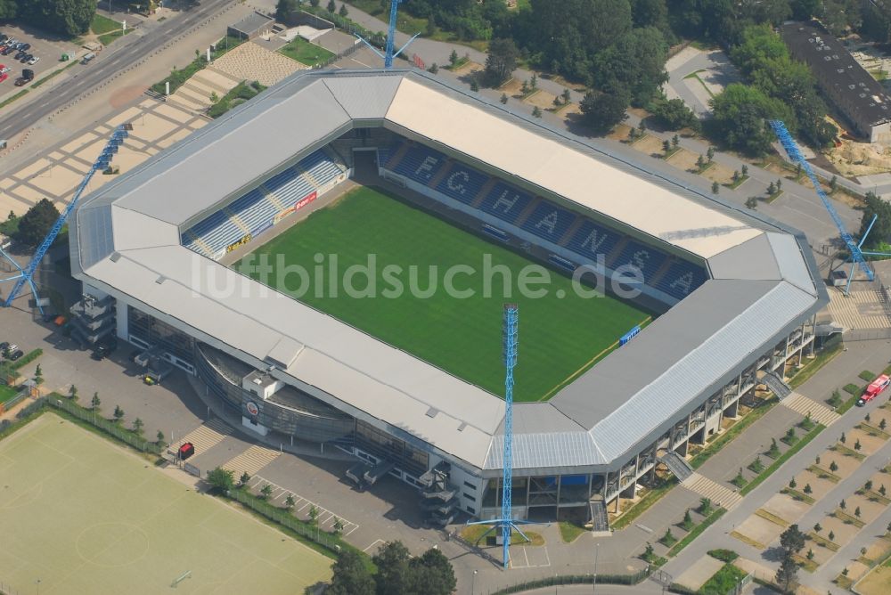 Rostock von oben - Sportstätten-Gelände der Arena des Stadion in Rostock im Bundesland Mecklenburg-Vorpommern