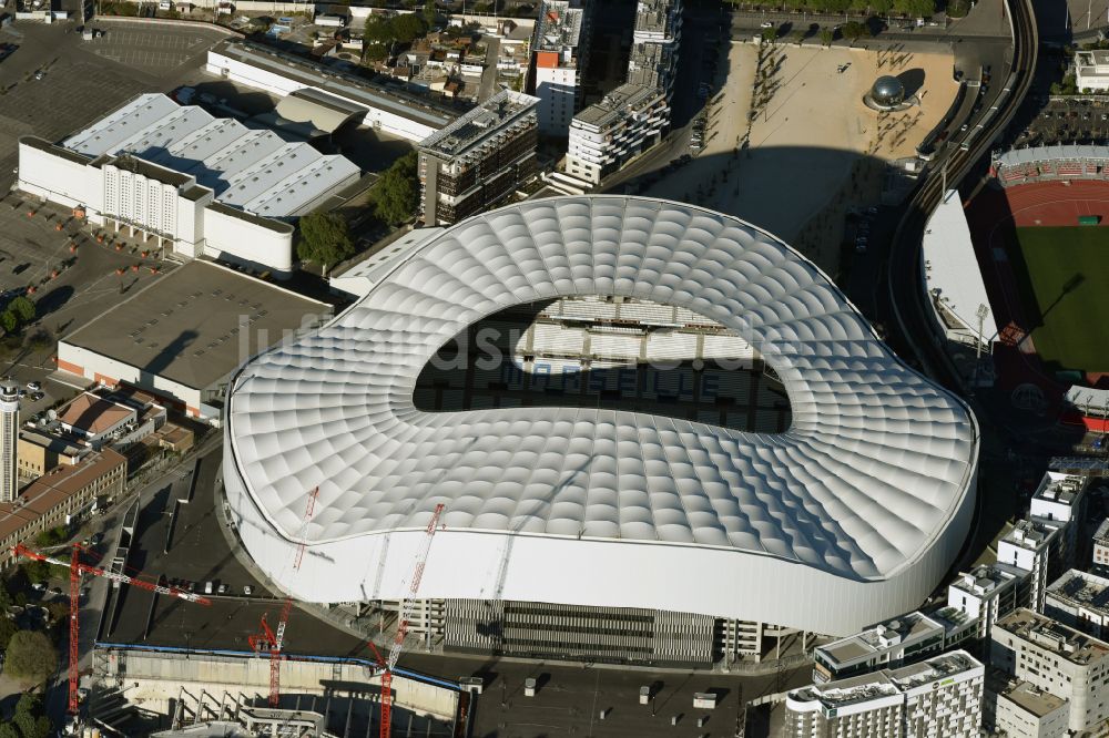 Luftaufnahme Marseille - Sportstätten-Gelände der Arena des Stadion Stade Orange Velodrome in Marseille in Provence-Alpes-Cote d'Azur, Frankreich