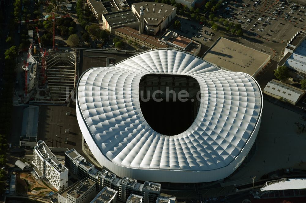 Luftaufnahme Marseille - Sportstätten-Gelände der Arena des Stadion Stade Orange Velodrome in Marseille in Provence-Alpes-Cote d'Azur, Frankreich