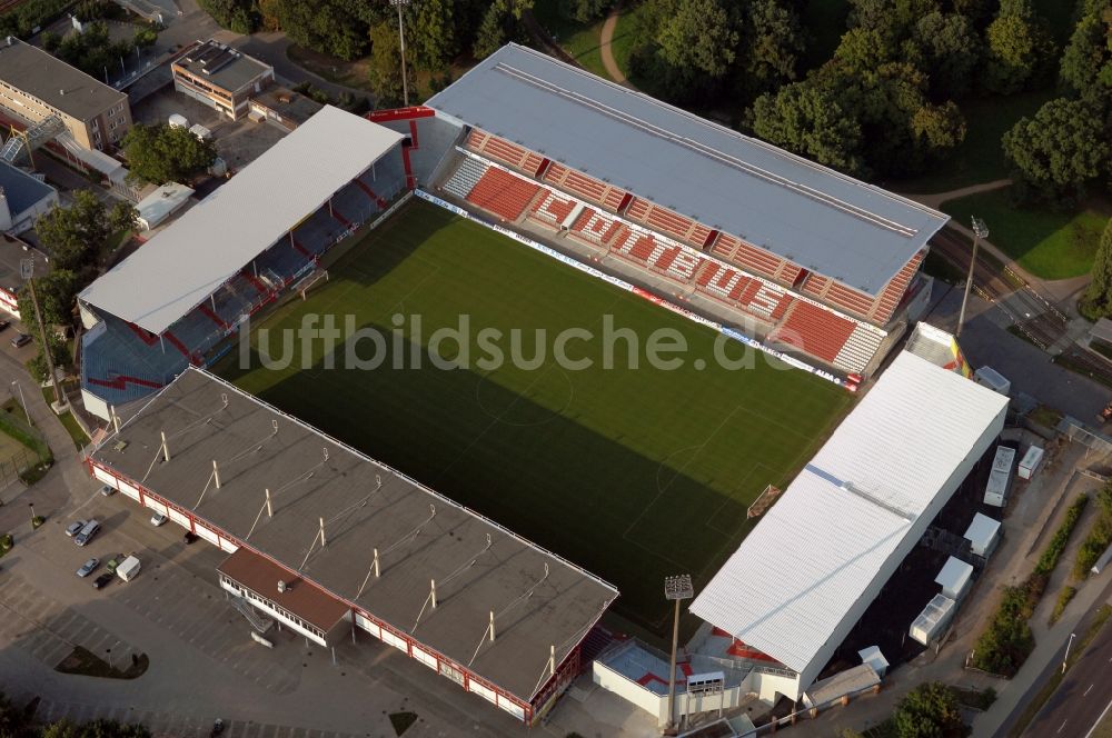 Luftaufnahme Cottbus - Sportstätten-Gelände der Arena des Stadion Stadion der Freundschaft in Cottbus im Bundesland Brandenburg, Deutschland