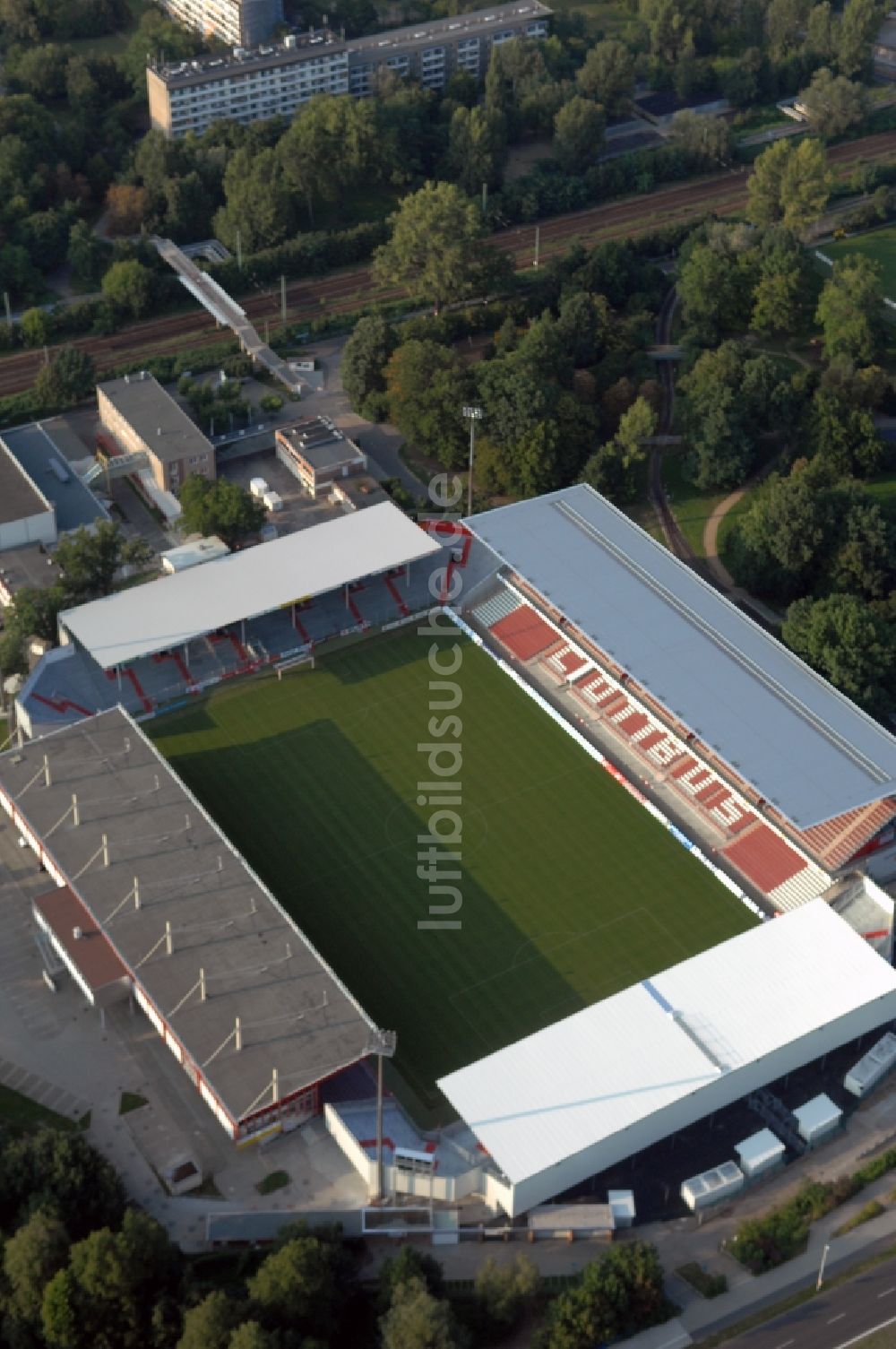 Cottbus von oben - Sportstätten-Gelände der Arena des Stadion Stadion der Freundschaft in Cottbus im Bundesland Brandenburg, Deutschland