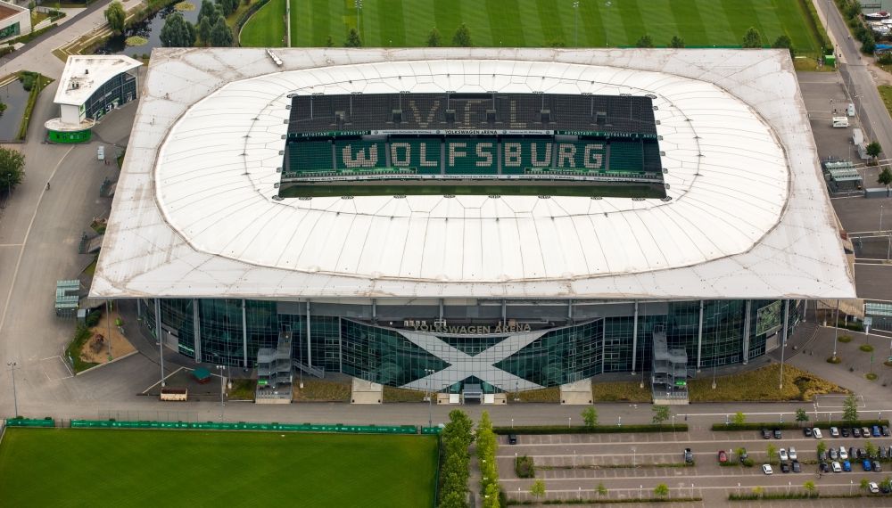 Luftaufnahme Wolfsburg - Sportstätten-Gelände der Arena des Stadion in Wolfsburg im Bundesland Niedersachsen