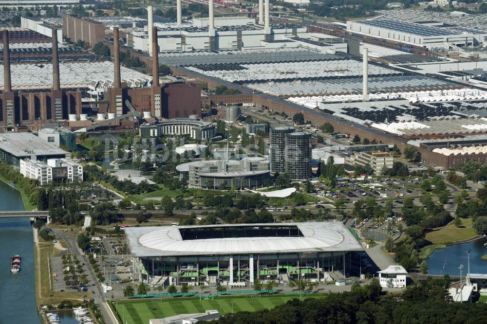 Wolfsburg von oben - Sportstätten-Gelände der Arena des Stadion in Wolfsburg im Bundesland Niedersachsen