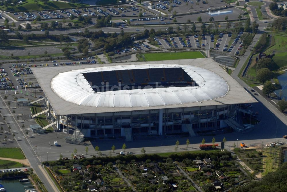 Wolfsburg von oben - Sportstätten-Gelände der Arena des Stadion in Wolfsburg im Bundesland Niedersachsen