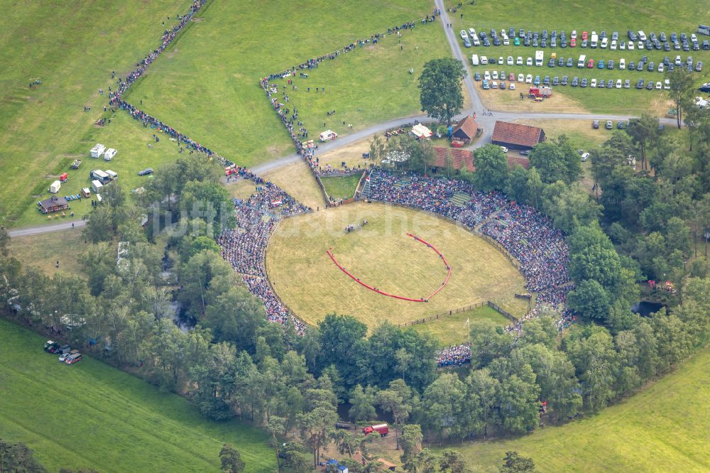 Merfeld aus der Vogelperspektive: Sportstätten-Gelände der Arena Wildpferdearena in Merfeld im Bundesland Nordrhein-Westfalen, Deutschland