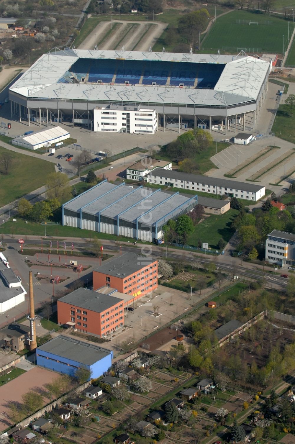 Magdeburg von oben - Sportstätten-Gelände der MDCC-Arena in Magdeburg im Bundesland Sachsen-Anhalt