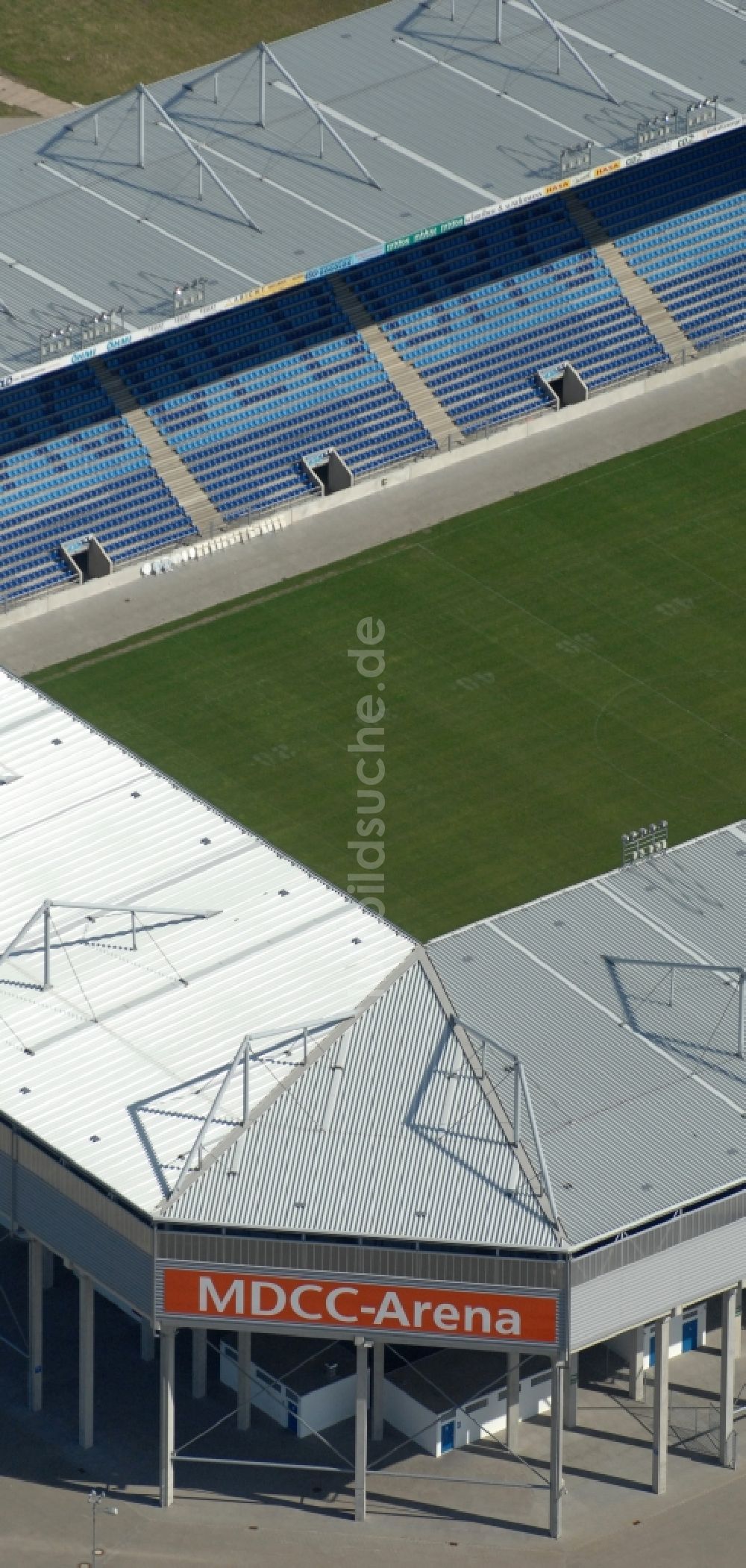 Magdeburg aus der Vogelperspektive: Sportstätten-Gelände der MDCC-Arena in Magdeburg im Bundesland Sachsen-Anhalt