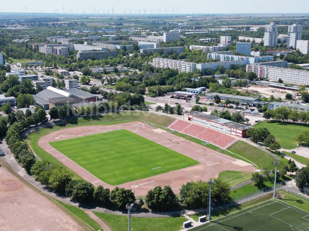 Luftaufnahme Halle (Saale) - Sportstätten-Gelände des Stadion ERDGAS Sportarena in Halle (Saale) im Bundesland Sachsen-Anhalt, Deutschland