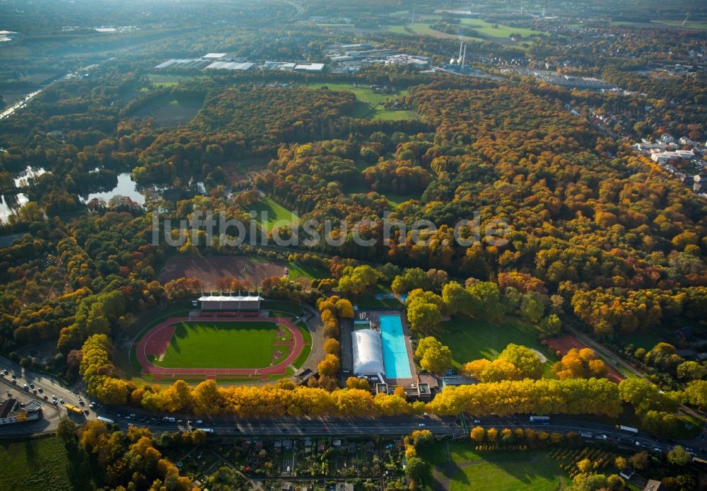 Luftaufnahme Gladbeck - Sportstätten-Gelände vom Stadion Wittringen in Gladbeck im Bundesland Nordrhein-Westfalen