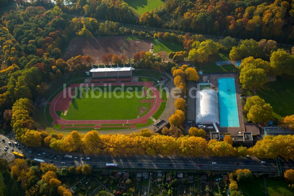 Gladbeck von oben - Sportstätten-Gelände vom Stadion Wittringen in Gladbeck im Bundesland Nordrhein-Westfalen