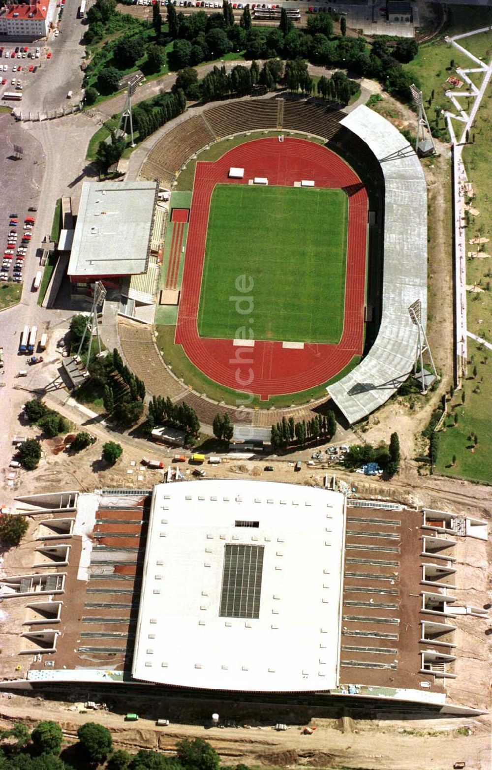 Luftaufnahme Berlin Prenzlauer Berg - Sportstättenbau am Berliner Jahnsportpark