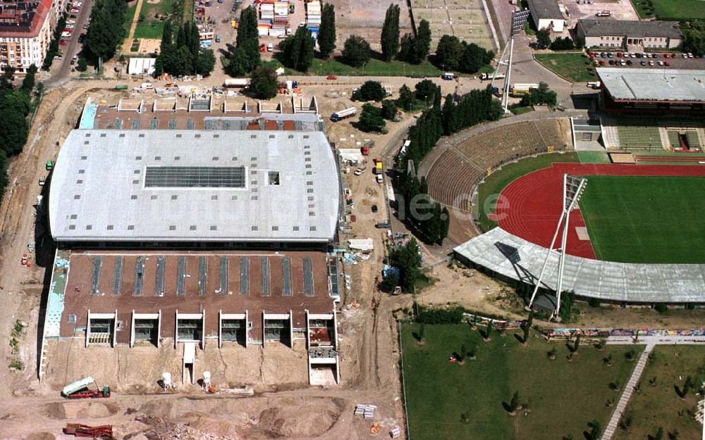 Berlin von oben - Sportstättenbau an der Landsberger Allee