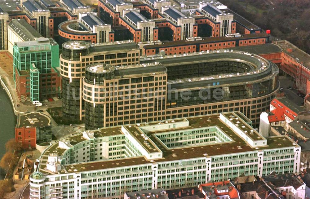 Luftbild Berlin - 14.02.95 Spreebogen-Bürokomplex in Moabit