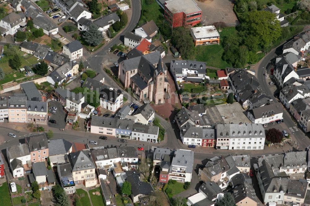 Luftaufnahme Ruwer - St. Clemens Kirche in Ruwer im Bundesland Rheinland-Pfalz